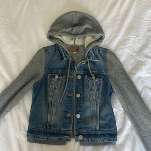 American eagle Jean jacket